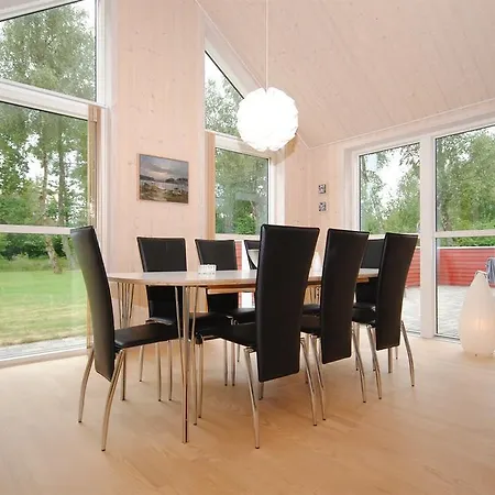 Farso Hvalpsund